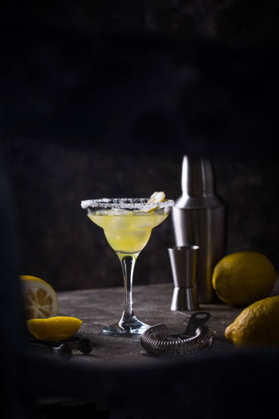 istock Lemon citrus Margarita or Martini cocktail 1537237568