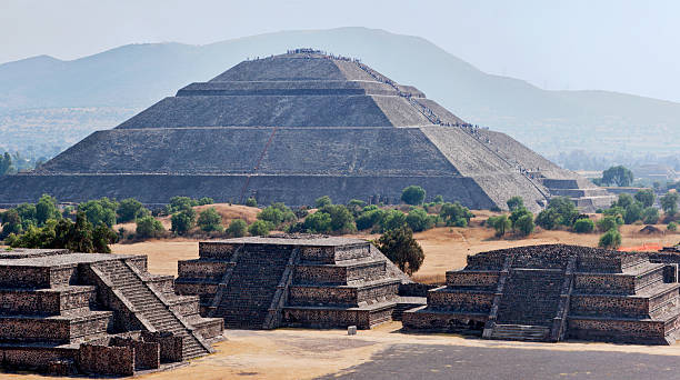 istock Panorama of Teotihuacan Pyramids 153724339