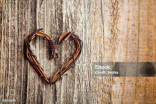 Corazón De San Valentín Foto de stock y más banco de imágenes de Amor - Sentimiento - Amor - Sentimiento, Anticuado, Antigualla
