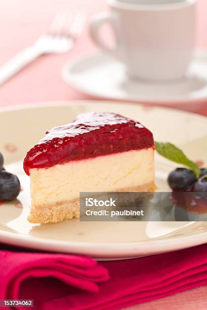 Rasberry Cheese Cake Stock Photo - Download Image Now - Baked Pastry Item, Blueberry, Cake