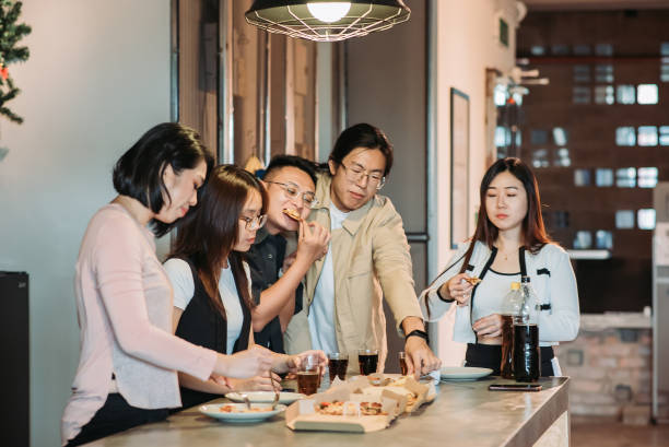 istock Asian chinese group of creative team having lunch at office pantry 1537342449