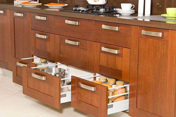 cuisine tiroir - drawer domestic kitchen accessibility open photos et images de collection