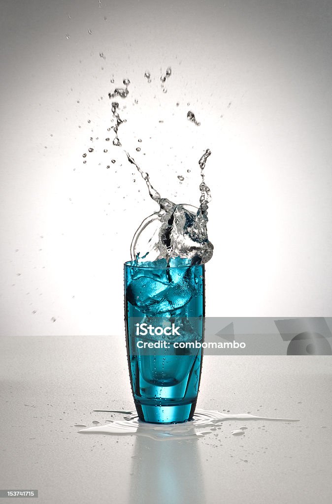 glassofwater2 - Foto stock royalty-free di Acqua