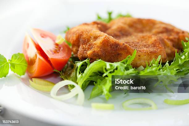 Gourmetschnitzel Stockfoto und mehr Bilder von Basilikum - Basilikum, Cutlet, Fleisch