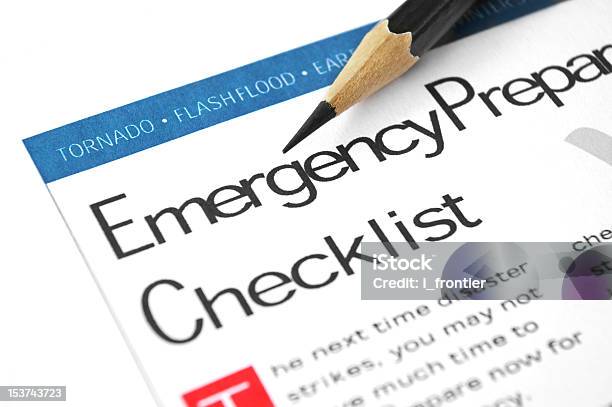Checklist Di Emergenza - Fotografie stock e altre immagini di Lista di controllo - Lista di controllo, Evento catastrofico, Segnale di uscita d'emergenza