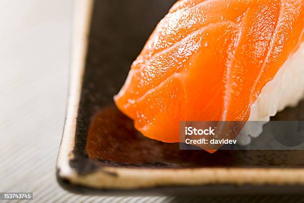 Foto de Sushi Sake e mais fotos de stock de Arroz - Alimento básico - Arroz - Alimento básico, Atum - Peixe, Camarão - Frutos do Mar