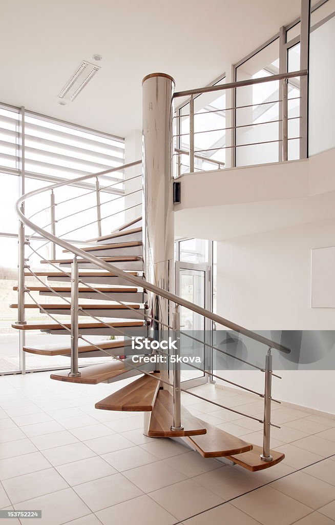 Escada em espiral - Foto de stock de Escada Caracol royalty-free