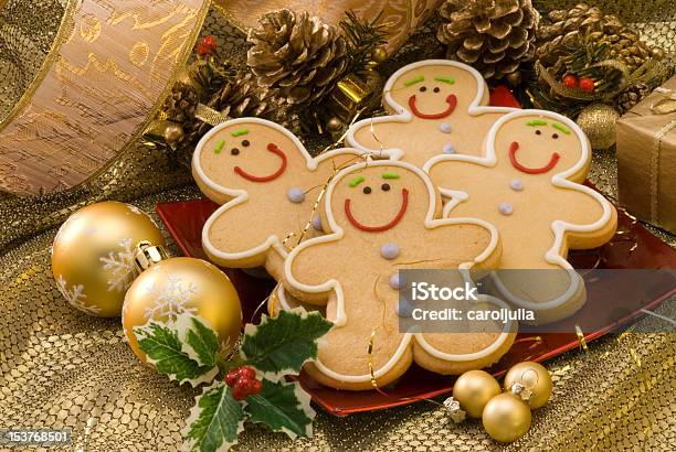 Natal Cookies - Fotografias de stock e mais imagens de Assado no Forno - Assado no Forno, Bolacha, Bolo - Sobremesa