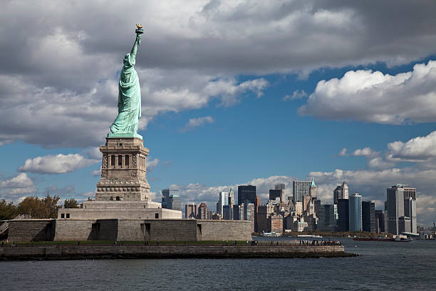 istock The Statue of Liberty 153768717
