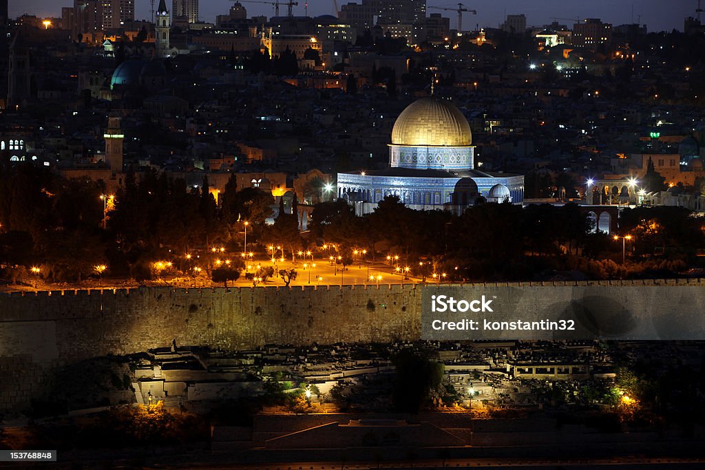 夜の寺院実装、岩のドー�ム、エルサレム - 夜のロイヤリティフリーストックフォト