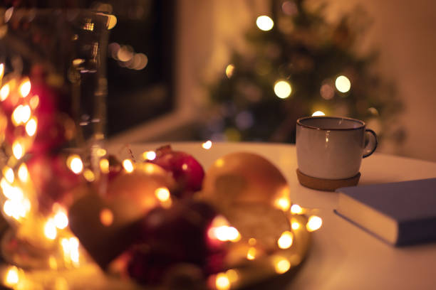 istock Christmas home decoration 1537707038