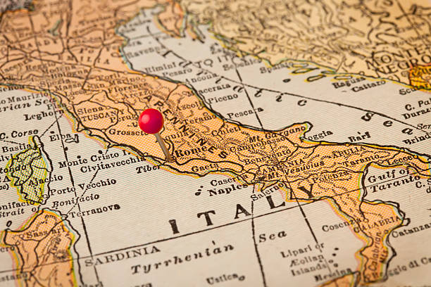 istock Rome and Italy vintage map 153771080