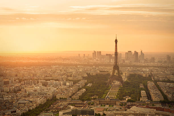 istock Cityscape view of the Eiffel Tower, Paris at sunset 153772071