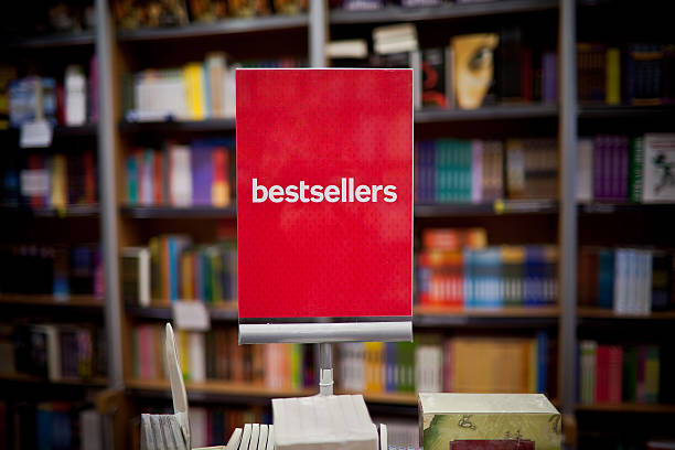 bestsellers área en la librería - bestseller fotografías e imágenes de stock