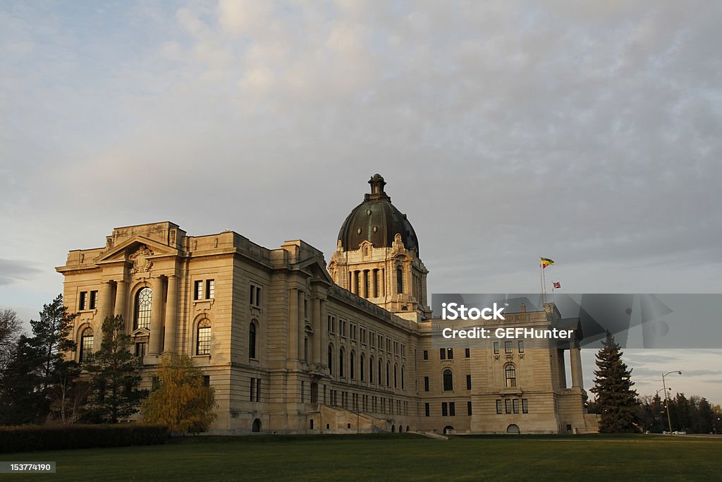 Regina o edifício do Parlamento - Foto de stock de Saskatchewan royalty-free