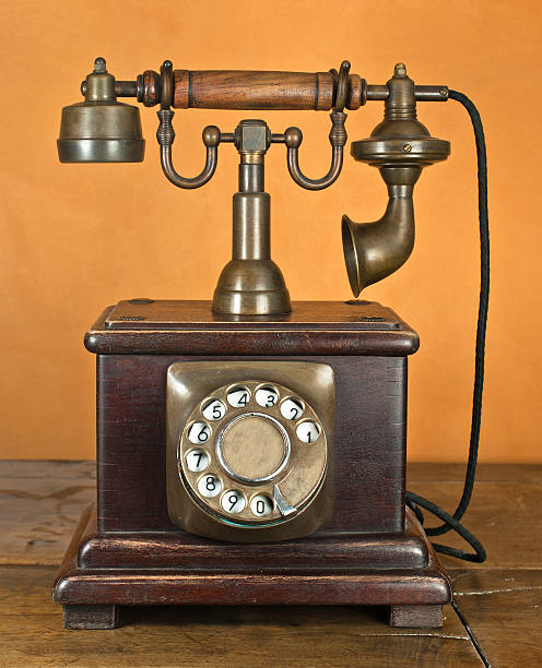 alte telefon - 1930s style telephone 1940s style old stock-fotos und bilder