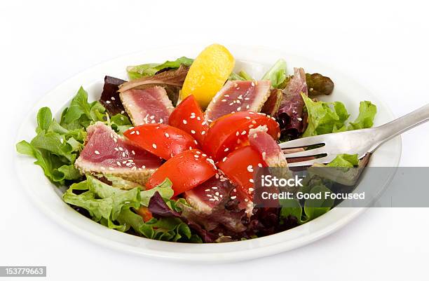 マグロのたたきのグリーンサラダ - エビ料理のストックフォトや画像を多数ご用意 - エビ料理, オリーブ油, オーガニック