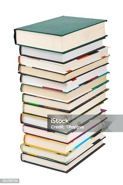 Foto de Pilha De Livros e mais fotos de stock de Alto - Descrição Geral - Alto - Descrição Geral, Amontoamento, Aprender