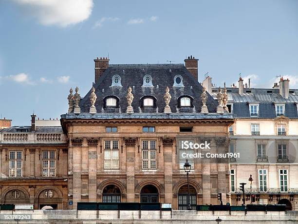 Palacio De La Monnaie Foto de stock y más banco de imágenes de París - París, Arco - Característica arquitectónica, Arquitectura exterior