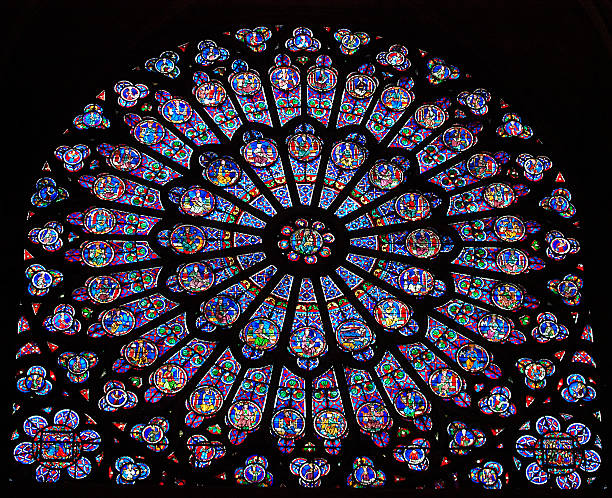 때묻은 유리컵 - rose window ile de la cite paris france notre dame 뉴스 사진 이미지