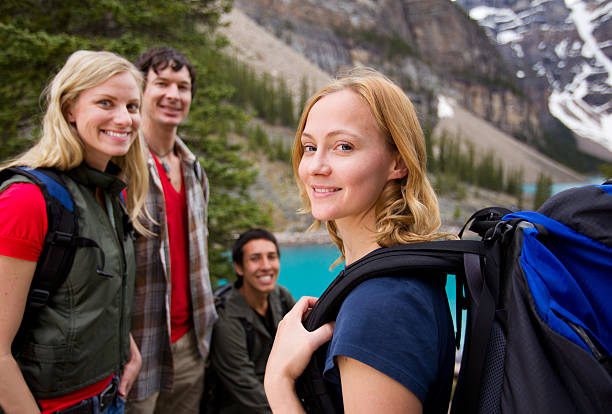 istock Hiking Friends Outdoor 153782487
