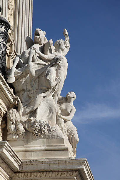 istock Retiro Park Monument, Madrid, Spain 153783484