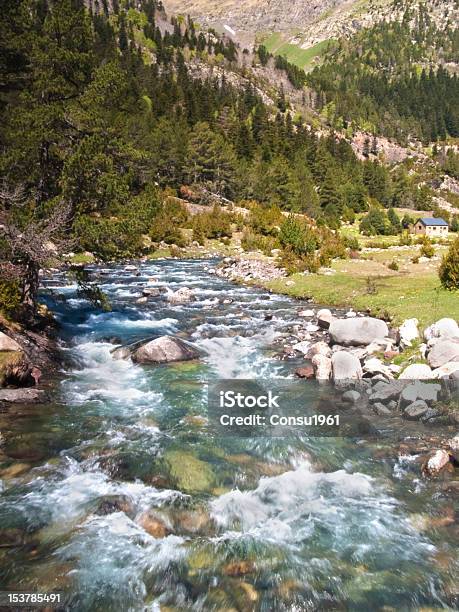 Benasque Valley Foto de stock y más banco de imágenes de Comunidad Autónoma de Aragón - Comunidad Autónoma de Aragón, Huesca, Pirineos