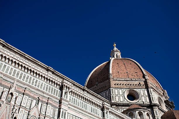 istock Santa Maria Del Fiore Cathedral in Florence 153786765