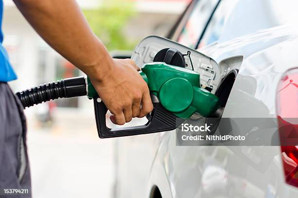 Abastecer Aluguer De - Fotografias de stock e mais imagens de Abastecer - Abastecer, Combustíveis e Geração de Energia, Gasolina