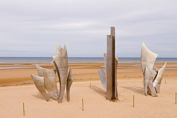 Omaha Beach D-Day Memorial Memorial on Omaha Beach in Normandy, France commemorating the D-Day battle in World War II normandy stock pictures, royalty-free photos & images