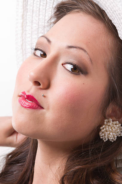 piękna dziewczyna twarzy - asian culture asian and indian ethnicities asian ethnicity cosmetics zdjęcia i obrazy z banku zdjęć