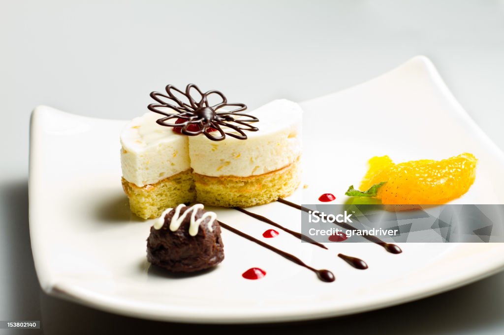 Schokolade Himbeer-Parfait mit Orange Segmente - Lizenzfrei Dessert Stock-Foto