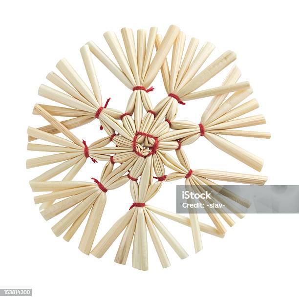 Photo libre de droit de Étoile De Noël Avec Un Tracé De Détourage banque d'images et plus d'images libres de droit de Art - Art, Art et Artisanat, Artisanat