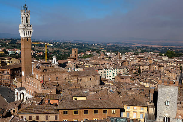 istock Torre del Mangia in Siena, Italy 153815830
