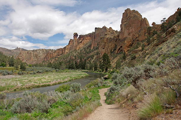 istock On the trail to Monkey Face at Smith Rock, Oregon 153816206
