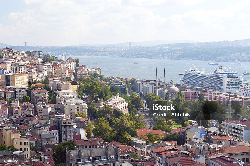 Vista de Istambul da Torre de Gálata - Foto de stock de Barco de passageiros royalty-free