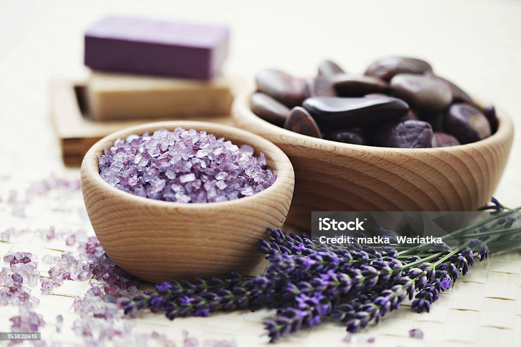 Lavanda produtos de higiene pessoal - Foto de stock de Aromaterapia royalty-free