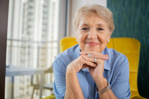 istock Happy senior woman 1538233400