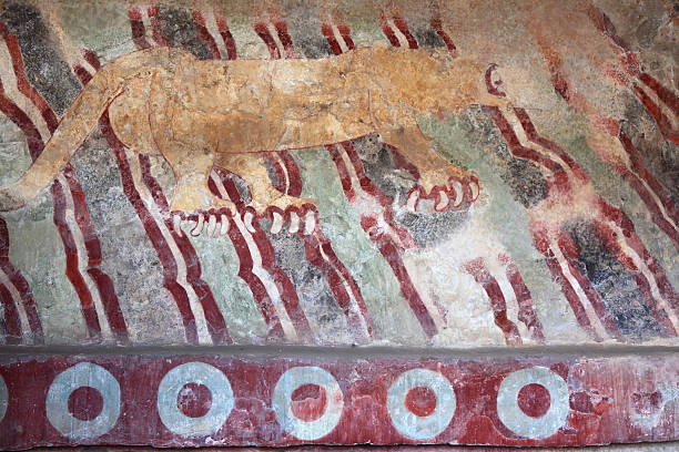 istock Jaguar Mural, Teotihuacan 153824920