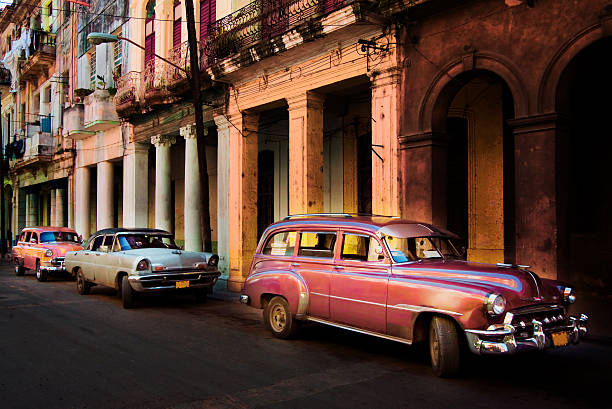 istock Old retro-style cars, Cuba 153832822