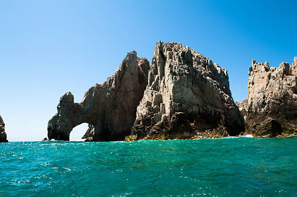 istock The arch of Cabo San Lucas 153858247