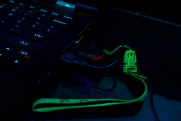istock A usb plugged into a laptop do desk. 1538748744