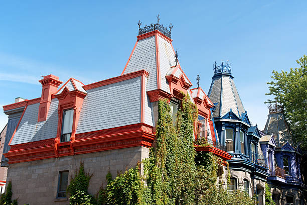 istock Victorian houses in Montreal 153882156