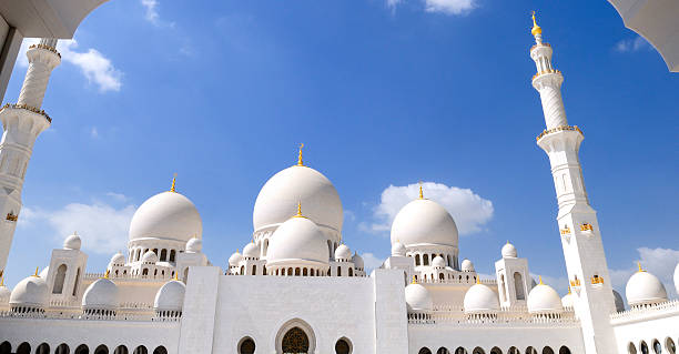 istock Sheikh Zayed Mosque in Abu Dhabi, 153884024