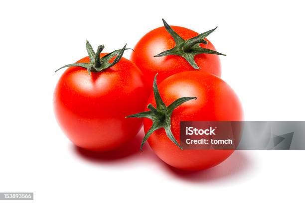 Tomate Vermelho Sobre Fundo Branco - Fotografias de stock e mais imagens de Tomatinho - Tomatinho, Fundo Branco, Figura para recortar