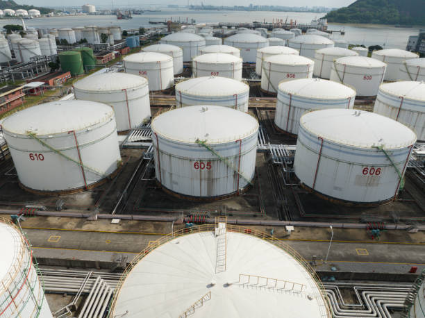istock Energy supply, energy storage warehouse 1538962558