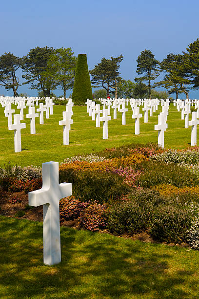 istock Normandy American Military Cemetery 153903279