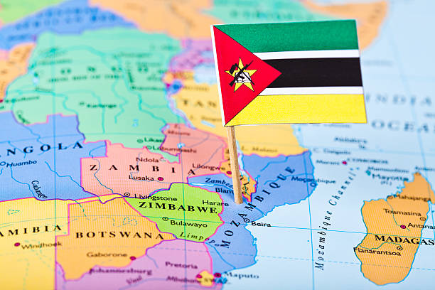 Map and flag of Mozambique Map and flag of Mozambique. Source: "World reference atlas" mozambique stock pictures, royalty-free photos & images