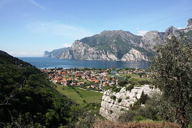 istock Lake Garda Italy 153905309