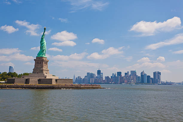 istock Statue of Liberty 153908853